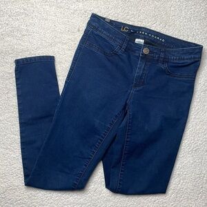 LC Lauren Conrad Denim Dark Jeans Strech Comfy Size 2 Skinny